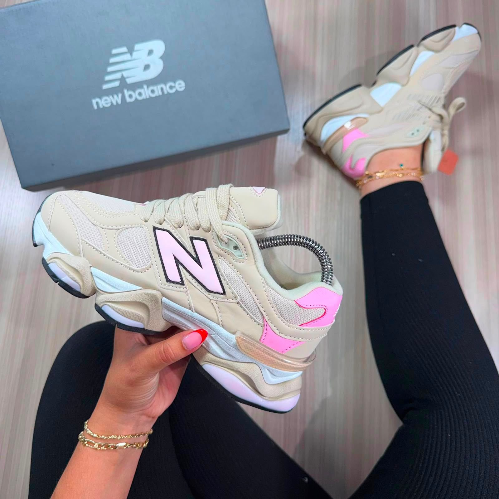 New Balance 9060