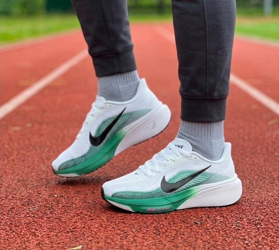Nike Air Zoom Pegasus 42