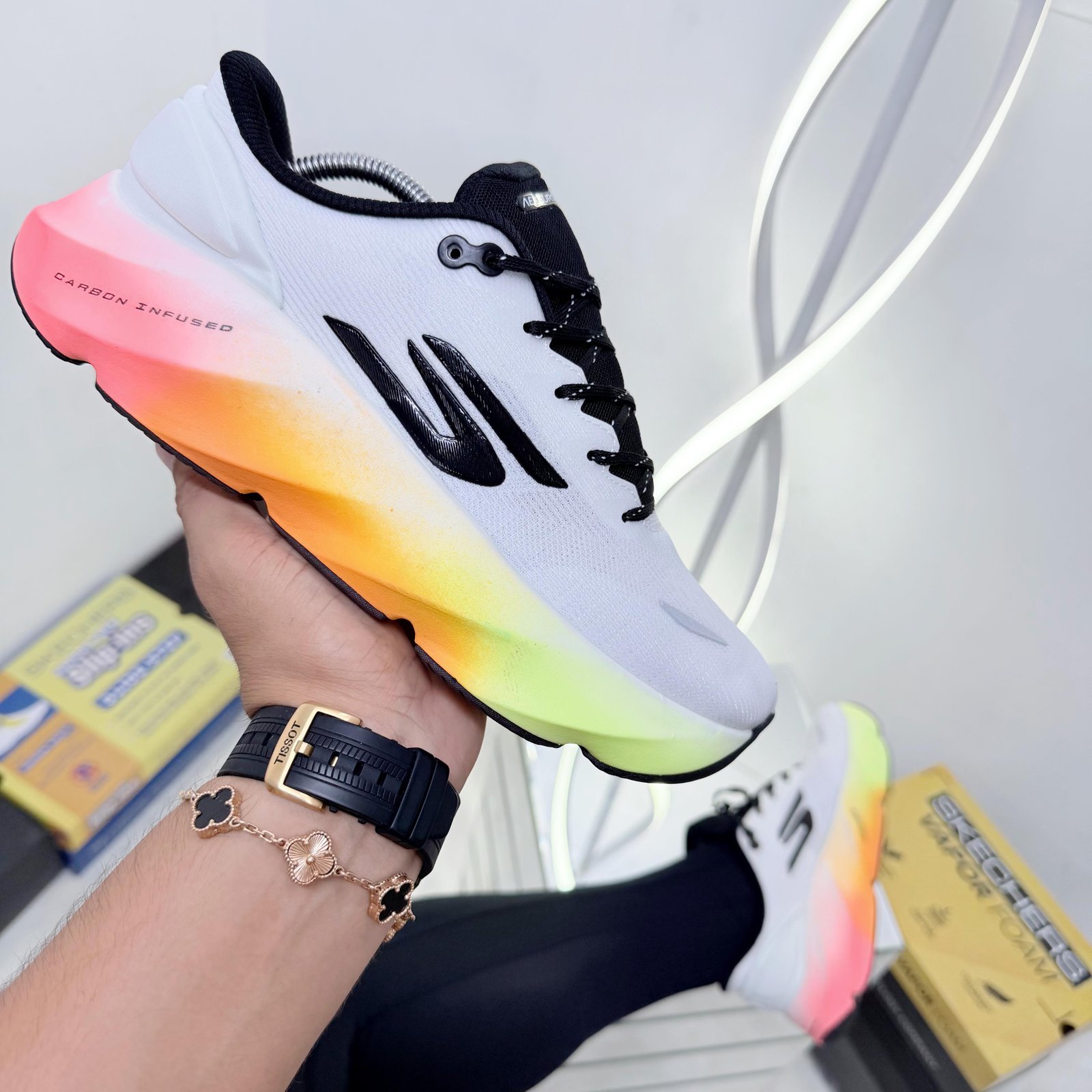Skechers Aero Burst
